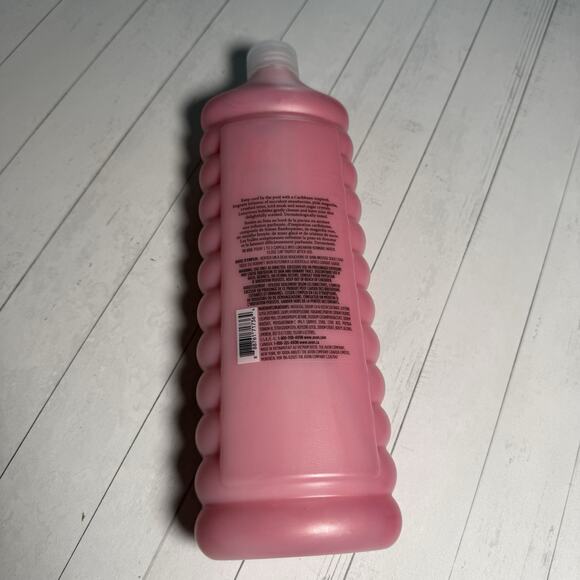 Avon Senses Strawberry Sunset Bubble Bath 24 fl. oz. - Picture 4 of 5